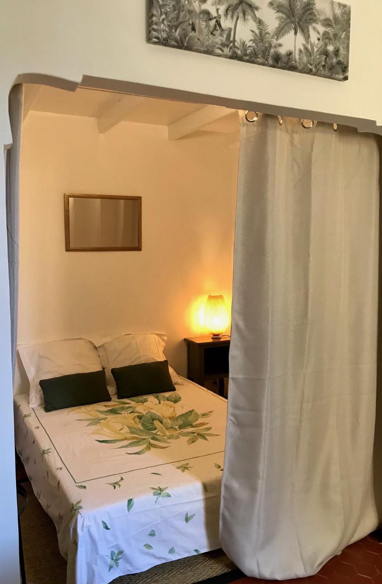 Petit Cocon Appartement Villefranche-sur-Mer Buitenkant foto